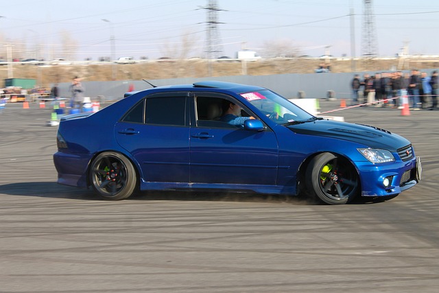 伯纳乌变装，现代化球场伯纳乌＂秒变＂橄榄球比赛场地