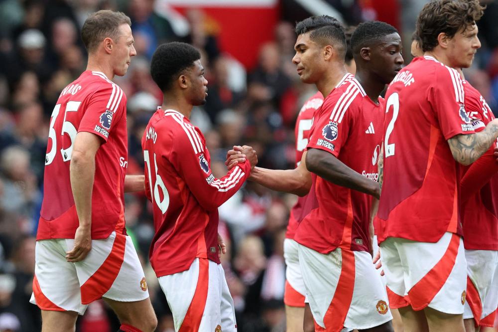 英超赛程提醒：曼城对阵利物浦,